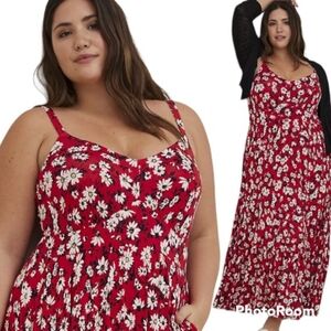 Torrid Size 2 Red Floral Maxi dress Spaghetti Strap Stretch Fit